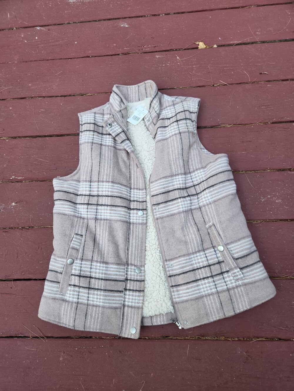Mia & Tess Vest